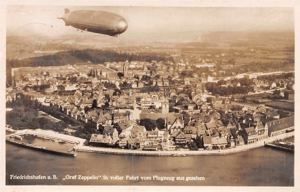 772063) Zeppelin AK Graf Zeppelin in Friedrichshafen  - Bild 1 von 1