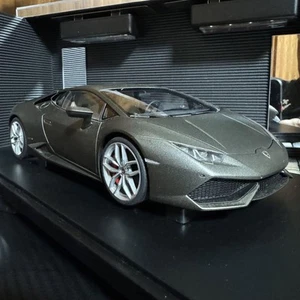 AUTOart 1/18 Lamborghini Niuracan LP610-4 Diecast Silver Undisplayed - Picture 1 of 10