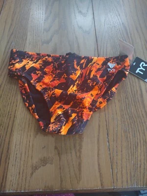 Traje de baño TYR talla 28 naranja y negro para hombre - nuevo - ENVÍO N 24 HORAS Foto 1 de 4