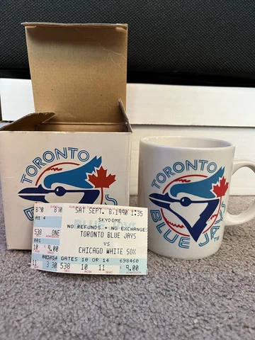 1990 TORONTO BLUE JAYS VINTAGE COFFEE MUG DAY GIVEAWAY Cover