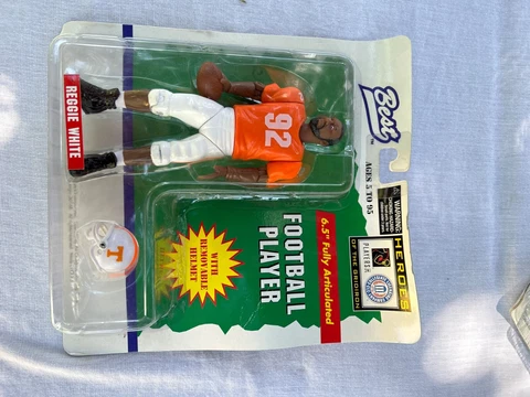 6 Best Heroes Of The Gridiron (Deion Sanders, Desmond Howard, Reggie White, etc) Cover