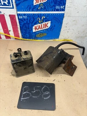 1973-1997 F150 F250 F350 BRONCO ДВОЙНОЙ ПАР ТОПЛИВА УГОЛЬ КАНИСТРА ВЫБРОСОВ 460! - Изображение 1 из 4