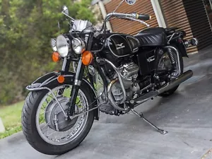 Moto Guzzi Eldorado Police V850 - Picture 1 of 8