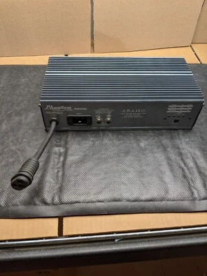 PHANTOM PHE1THD 120/240 V Dimmable Digital Hydroponics Ballast for Grow Light - Image 1 of 4