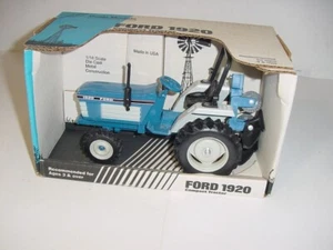 1/16 Ford 1920 Compact Tractor W/2-Bottom Plow W/Box! 1988 Amana World Ag Expo! - Picture 1 of 4