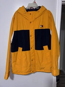 NUEVA Chaqueta Tommy Hilfiger Amarilla Puffer Para Hombre XL Invierno Aislada Pesada Exterior - Imagen 1 de 10