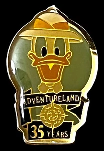 Disneyland 35th Anniversary Adventureland Donald Retired Disney Pinback 1 1/8” - Picture 1 of 4