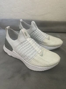 Women’s Nike React Phantom Run Flyknit 2 US Size 6 White Color - Picture 1 of 12
