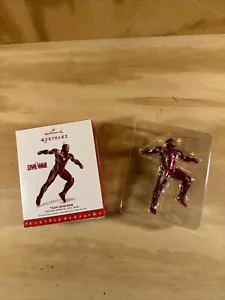 Hallmark  Team Iron Man   Captain America Civil War   2016 Ornament - Picture 1 of 4