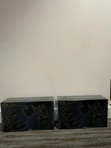 Pokemon Juego de Cartas Coleccionables Llamas Fantasmales Mega Charizard Colección Ultra Premium UPC - NUEVO - Imagen 1 de 4