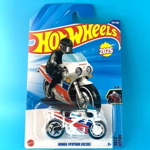 HOT WHEELS 2025 HONDA VFR750R (RC30) WHITE 224/250 HYW51 MOTO F. CAMPBELL DESIGN - Picture 1 of 2