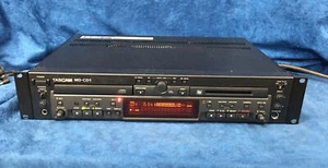 Tascam Cd-Md Combination Deck Md-Cd1 W/ Rack Mounting Ears - Picture 1 of 12