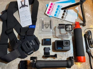 GoPro Hero13 Black Hero 13 + 64GB Card + Extras (13-5) - Picture 1 of 8