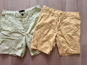2 PAIR Spring Shorts Men’s H&M Yellow  American Eagle Pastel Green Sz 29 Cotton - Picture 1 of 3