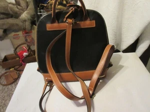 Dooney & Bourke Rucksack schwarz genarbtes Leder Reißverschluss POD, gebraucht - Bild 1 von 18