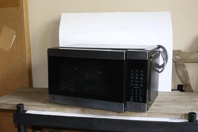 GE JES1109RRSS 4-in-1, 1,050 Watts Countertop Convection Microwave Oven with Air - Bild 1 von 4