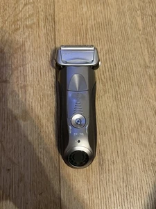 BRAUN Series 7 5692 Akku Rasierer Rasierer ohne Ladegerät - Bild 1 von 4