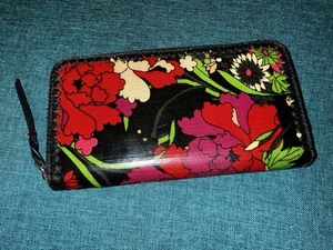 Sakroots Zip Around Wallet Floral Multicolored Peace Pattern EXCELLENT - Picture 1 of 11