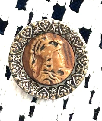 Atenea/Minerva/Diosa/Mujer - Vidrio caramelo. Borde corazón. Tinte original. 5/8" Foto 1 de 2