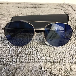 NEW VINCE CAMUTO AVIATOR SUNGLASSES GOLD FRAMES/GRAY BLUE LENS NCVC0906B VC815 - Picture 1 of 7