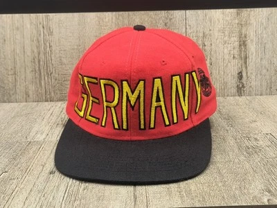 De colección Adidas 1994 Copa Mundial Equipo Alemania Fútbol Snapback Gorra Gorra Roja OSFM NUEVO Foto 1 de 4
