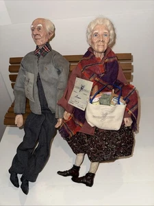Par de muñecas coleccionables vintage 1992 KVK Daddy's Long Legs Sam & Gracie - Imagen 1 de 23