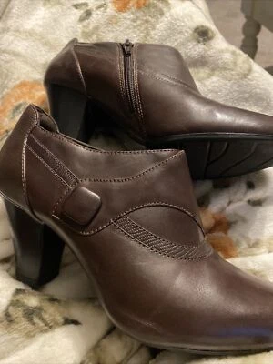 Clarks Shoes Womens 9 M Brown Leather Pump Dressy Boot Booties Dressy Shoe Boots - Image 1 of 4