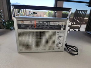 GE General Electric, TV Sound 24 HR Weather, AM/FM Radio Model 7-2940A *READ - Picture 1 of 8