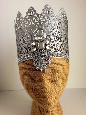 Glinda the Good Witch, Glenda Crown, Glinda Crown, Wicked Crown, Wizard of Oz - Image 1 of 4