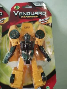 Vanguard Deformer Transforms Robot Into Car.  Brand New. - Picture 1 of 1