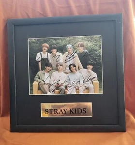 5-STAR STRAY KIDS Photo Poster 8*10 Autographs SIGNED K-POP COLLECTION A - Picture 1 of 7