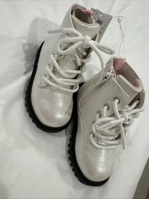 Botas Gap para Niño/Bebé Niña - Talla 5 Blanco Iridiscente, Cuero Sintético Foto 1 de 4
