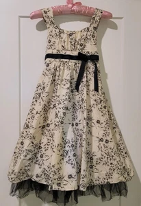 LOVELY Bonnie Jean Sleeveless Lined  Cream & Black With Tulle Bottom -Size 14 - Picture 1 of 8