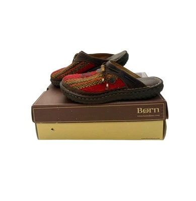 Zapatos sin cordones marca Born para mujer talla 10 con diseño azteca de lana caja abierta Foto 1 de 4