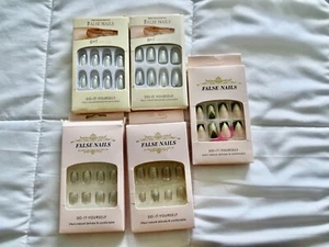 5 packages of NEW Glue or Press on Nails - Picture 1 of 3
