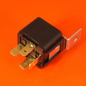 Automotive Relay 12V 40Amp 4 Pin Normally Open - Bracket - Genuine EU Manuf. - Picture 1 of 1