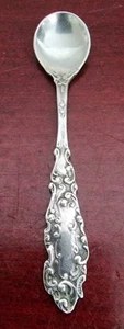 VINTAGE ORNATE STERLING SILVER SNUFF/SALT SPOON - Picture 1 of 6
