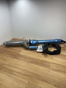 BaBylissPRO Nano Titanium Professional Curling Iron - Picture 1 of 9