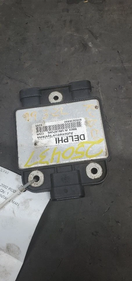 Engine ECM Air And Fuel Control 3.2L 4 Door Fits 00-04 ISUZU RODEO 1143215 - Image 1 of 4