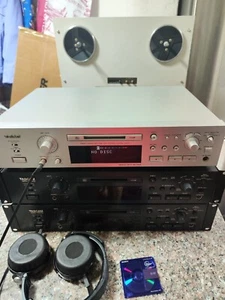 TEAC MD-5MKII MD Player/Recorder (MDLP Compatible Rec/Play), Direct From Japan - Afbeelding 1 van 7