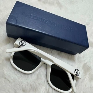 Louis Vuitton Outerspace Square Sunglasses Eyeglasses Z1094E White Frame Used - Picture 1 of 6