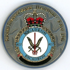 LOVELY LARGE 42mm COLORED ENAMEL RCAF 407 Squadron COMOX CANADA CHALLENGE COIN - Bild 1 von 4