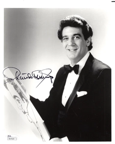 PLACIDO DOMINGO HAND SIGNED 8x10 PHOTO     AMAZING POSE   THREE TENORS     JSA Cover