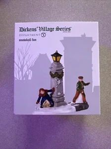 Dept 56 SNOWBALL FUN Dickens Village 56.58812 BRAND NEW N BOX - Picture 1 of 2