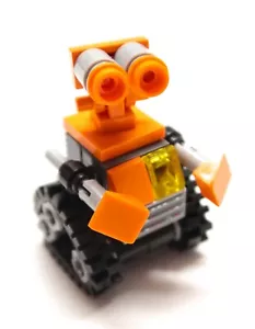 Battle Bot Transformer Orange Edition MOC* realizzato con mattoncini Lego® - Foto 1 di 7