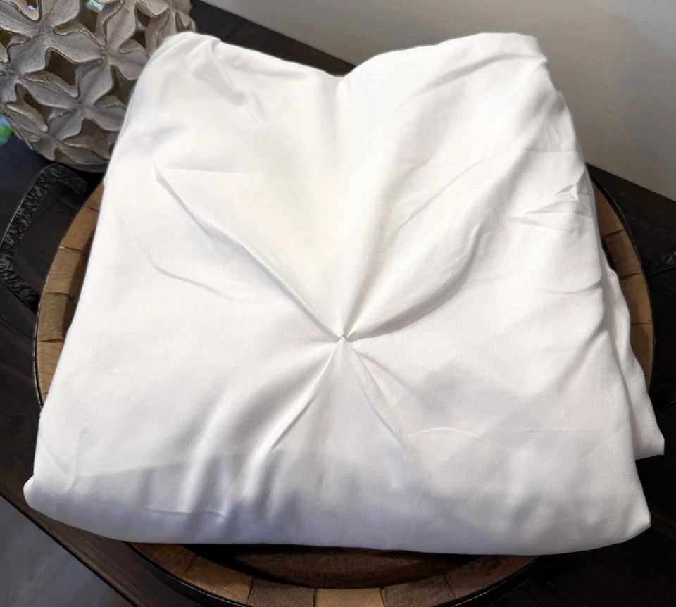 Funda nórdica Pottery Barn Teen microfibra reciclada Pintuck Twin/Twin XL blanca Foto 1 de 4