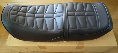 Honda CB750F OEM Seat 77100-MG5-640 Genuine New Old Stock Discontinued - Изображение 1 из 4