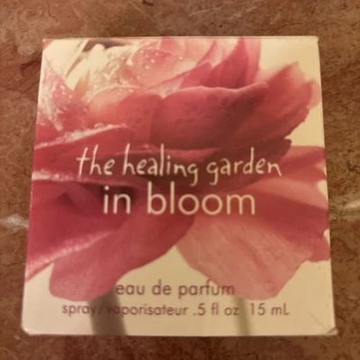 Healing Garden in Bloom .5 fl oz 15 ml Foto 1 de 2