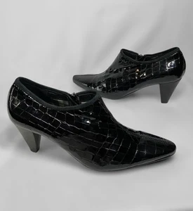 Aquatalia Patent Leather Crocodile Embossed Ankle Bootie Size 9 Fits 8 - Picture 1 of 9