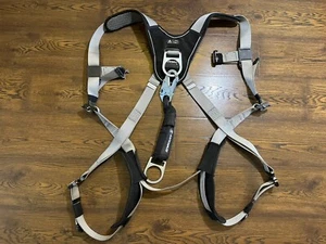 Safewaze Pro + Slate Body Harness w/ Energy Shock Absorber FS8800SP-D 18" - Picture 1 of 5